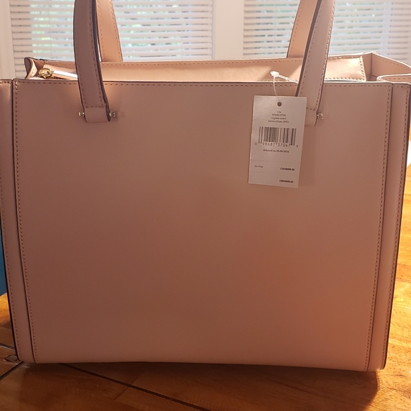 Kate Spade Regatta Court Vita - Picture 7 of 12